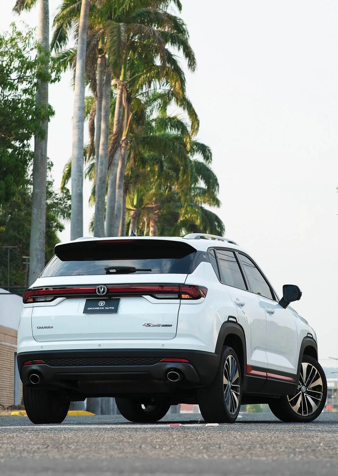 CS35-Plus-Changan-GM-3